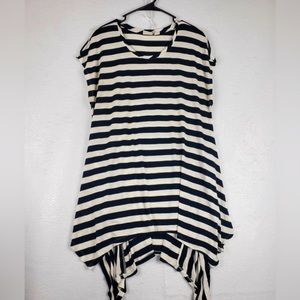 Pinkblush black and white striped asymmetrical tunic flowy top.